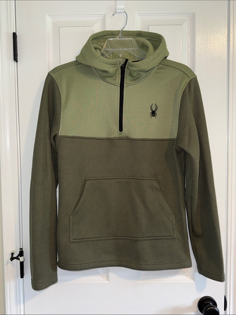 Spyder 1/4 Zip Hoodie - Size Small.